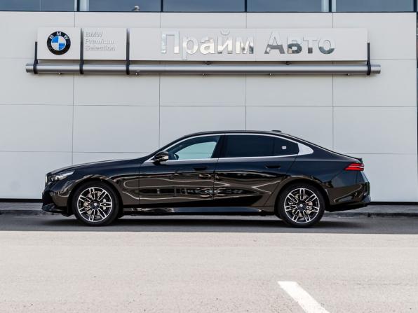 BMW 5 серии VIII (G60/G61/G68) с пробегом 2025 года, цена 8 490 000 рублей, 18 км, седан, Автокод Объявления