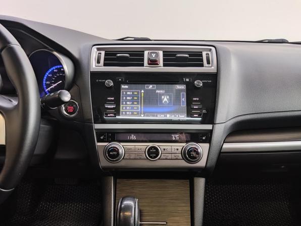 Subaru Legacy VI с пробегом 2015 года, цена 1 550 000 рублей, 289312 км, седан, Автокод Объявления