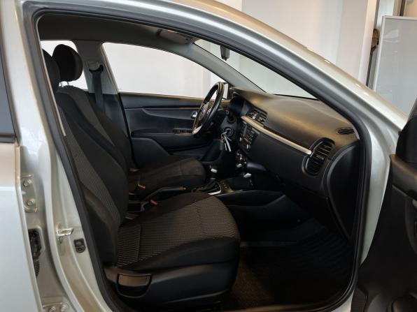 Kia Rio IV с пробегом 2020 года, цена 1 360 000 рублей, 98047 км, седан, Автокод Объявления
