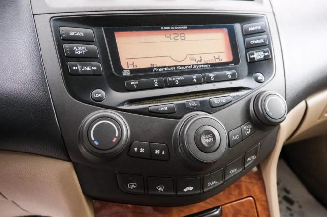Honda Accord VII Рестайлинг с пробегом 2007 года, цена 1 029 000 рублей, 361586 км, седан, Автокод Объявления