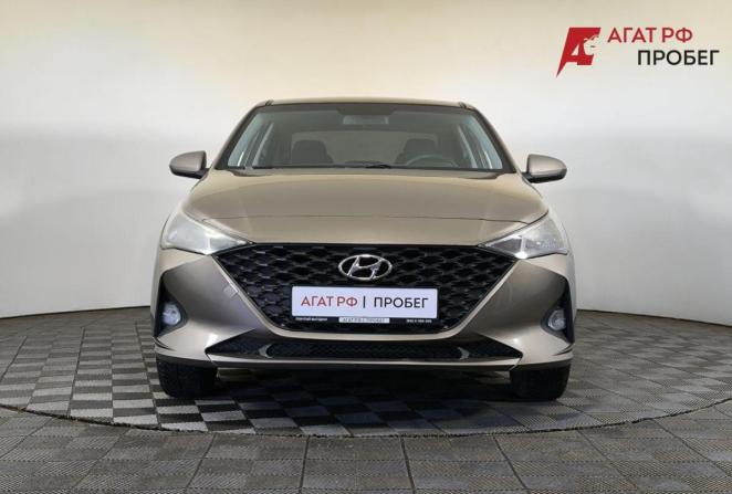 Hyundai Solaris II Рестайлинг с пробегом 2021 года, цена 1 570 000 рублей, 20000 км, седан, Автокод Объявления