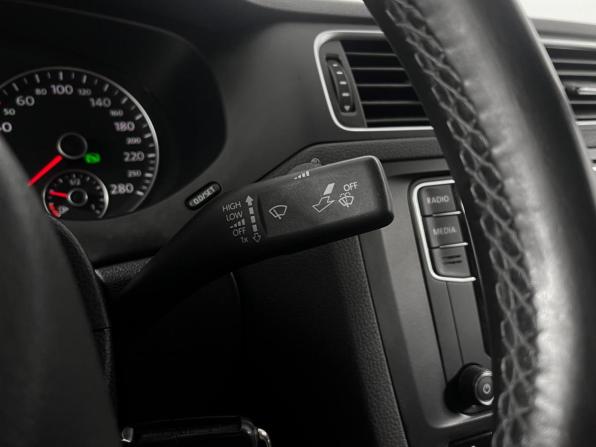 Volkswagen Jetta VI с пробегом 2013 года, цена 1 043 300 рублей, 162872 км, седан, Автокод Объявления