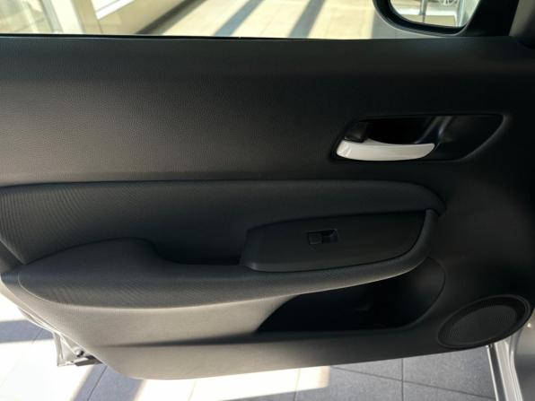 Honda Fit IV с пробегом 2021 года, цена 1 299 999 рублей, 79320 км, хэтчбек, Автокод Объявления