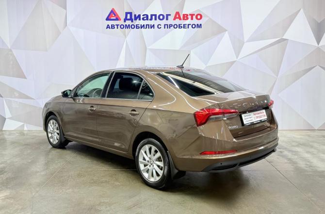 Skoda Rapid II с пробегом 2021 года, цена 1 760 000 рублей, 82982 км, лифтбек, Автокод Объявления