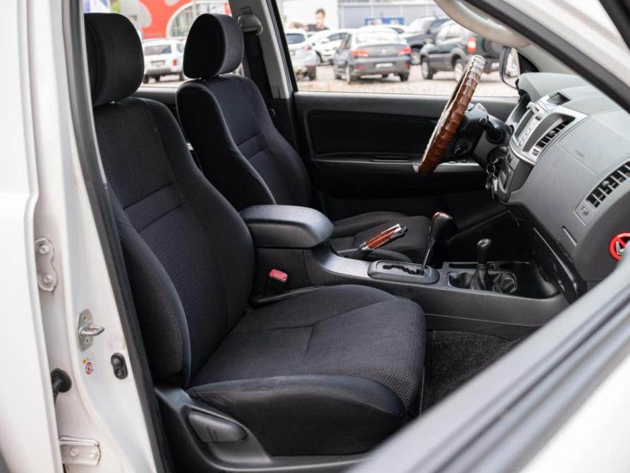 Toyota Hilux VII Рестайлинг Сочи  - изображение 8
