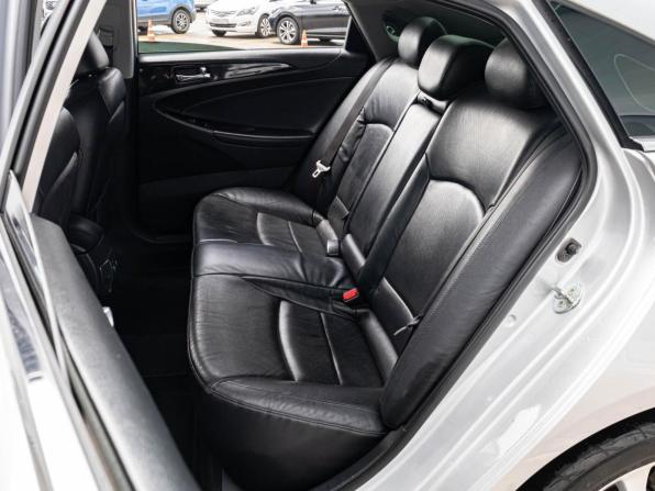 Hyundai Sonata VI (YF) с пробегом 2012 года, цена 1 330 000 рублей, 160041 км, седан, Автокод Объявления