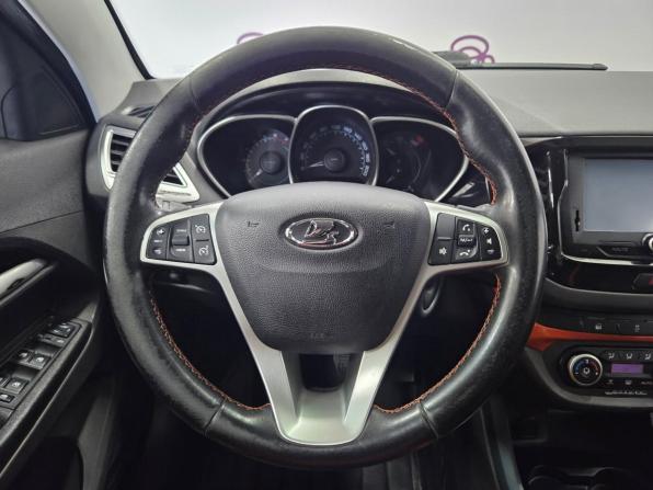 Lada (ВАЗ) Vesta I с пробегом 2017 года, цена 688 000 рублей, 130000 км, седан, Автокод Объявления