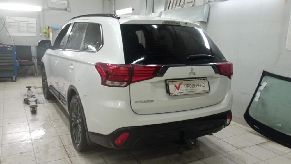 Mitsubishi Outlander III Рестайлинг 3 Санкт-Петербург  - изображение 4