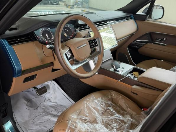 Новый Land Rover Range Rover V 2026 года, цена 30 990 000 рублей, внедорожник, Автокод Объявления