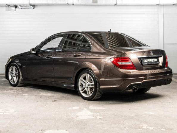 Mercedes-Benz C-Класс III (W204) Рестайлинг с пробегом 2012 года, цена 1 320 000 рублей, 272999 км, седан, Автокод Объявления