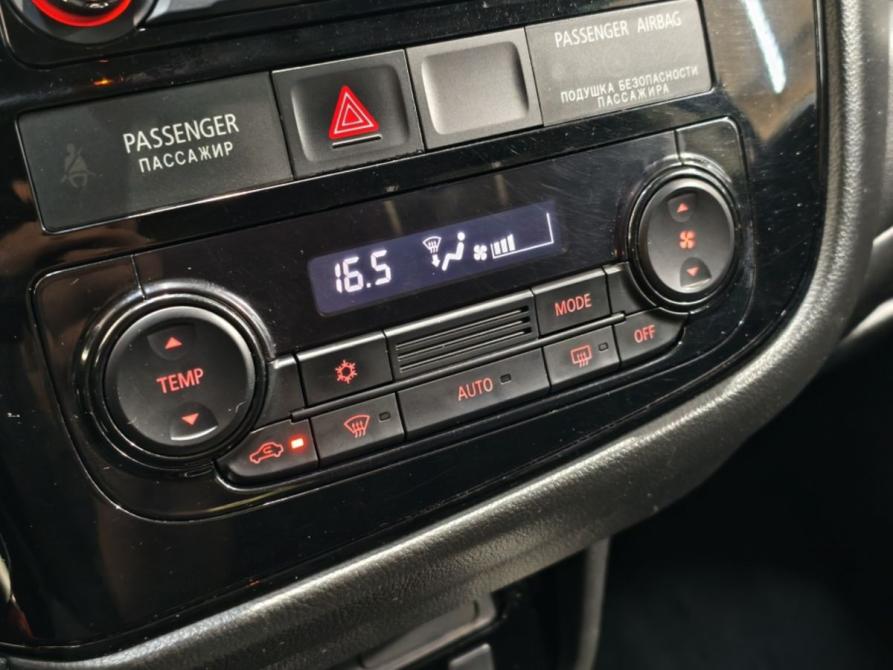 Mitsubishi Outlander III Рестайлинг 2 Курск  - изображение 12