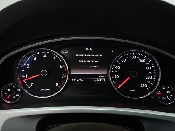Volkswagen Touareg II Рестайлинг с пробегом 2017 года, цена 2 950 000 рублей, 123405 км, внедорожник, Автокод Объявления
