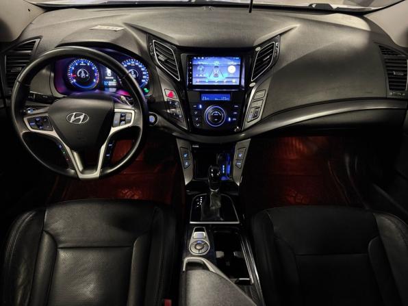 Hyundai i40 I с пробегом 2013 года, цена 990 000 рублей, 228810 км, седан, Автокод Объявления