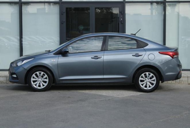 Hyundai Solaris I Рестайлинг с пробегом 2017 года, цена 1 350 000 рублей, 179184 км, седан, Автокод Объявления