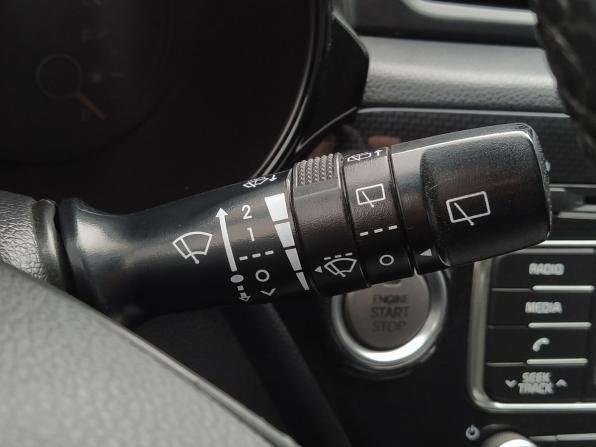 Kia Rio III Рестайлинг с пробегом 2016 года, цена 944 000 рублей, 208644 км, хэтчбек, Автокод Объявления