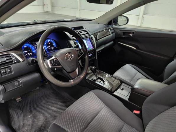 Toyota Camry VII (XV50) Рестайлинг с пробегом 2015 года, цена 1 550 000 рублей, 221883 км, седан, Автокод Объявления