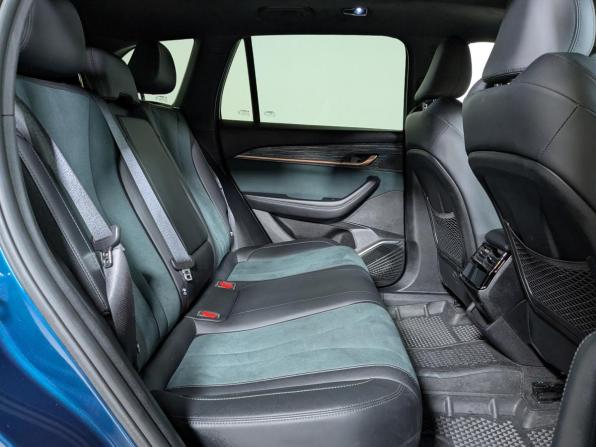 Geely Monjaro I с пробегом 2023 года, цена 3 590 000 рублей, 57000 км, внедорожник, Автокод Объявления