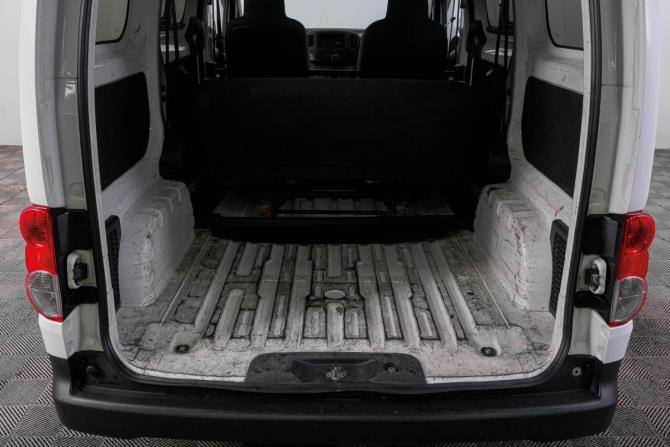 Nissan NV200 с пробегом 2018 года, цена 1 549 000 рублей, 102000 км, минивэн, Автокод Объявления