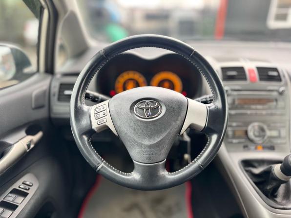 Toyota Auris I с пробегом 2008 года, цена 639 000 рублей, 229000 км, хэтчбек, Автокод Объявления