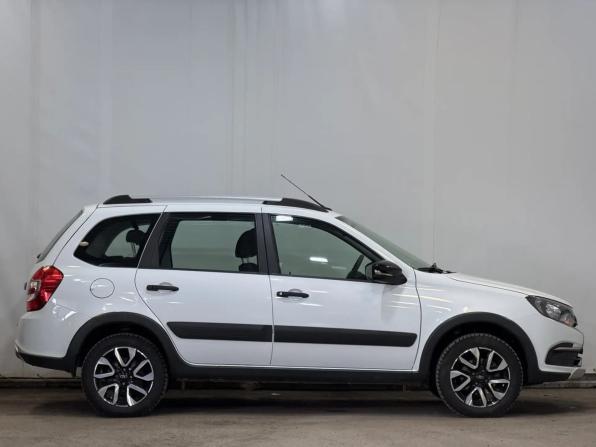Lada (ВАЗ) Granta I Рестайлинг с пробегом 2024 года, цена 929 000 рублей, 31409 км, универсал, Автокод Объявления