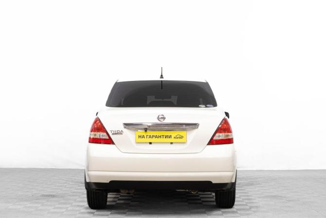 Nissan Tiida I Рестайлинг с пробегом 2010 года, цена 699 000 рублей, 255000 км, седан, Автокод Объявления