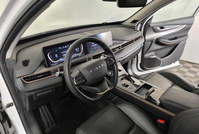 Exeed LX I Рестайлинг с пробегом 2022 года, цена 1 750 000 рублей, 55096 км, внедорожник, Автокод Объявления