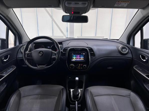 Renault Kaptur I Рестайлинг с пробегом 2020 года, цена 1 520 000 рублей, 132000 км, внедорожник, Автокод Объявления