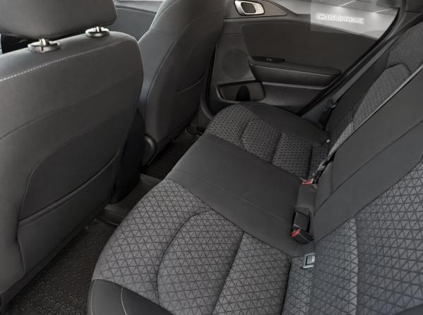 Kia Ceed III с пробегом 2019 года, цена 1 499 000 рублей, 99663 км, хэтчбек, Автокод Объявления