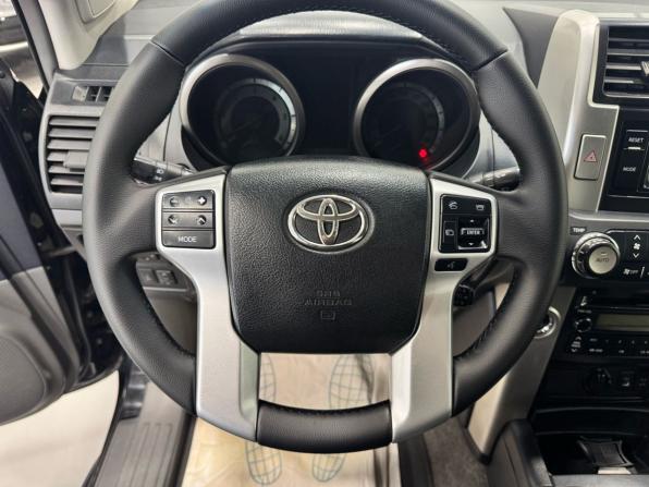 Toyota Land Cruiser Prado 150 Series с пробегом 2010 года, цена 2 895 000 рублей, 170000 км, внедорожник, Автокод Объявления