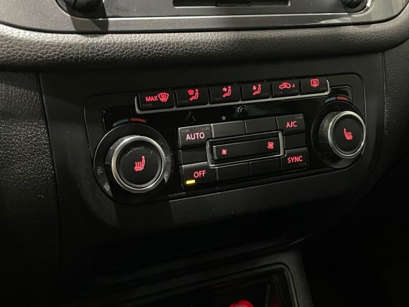 Volkswagen Tiguan I Рестайлинг с пробегом 2014 года, цена 1 350 000 рублей, 232720 км, внедорожник, Автокод Объявления