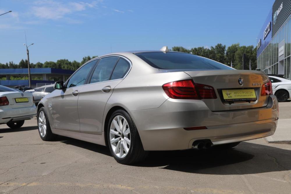 BMW 5 серии VI (F10/F11/F07) Иркутск  - изображение 9