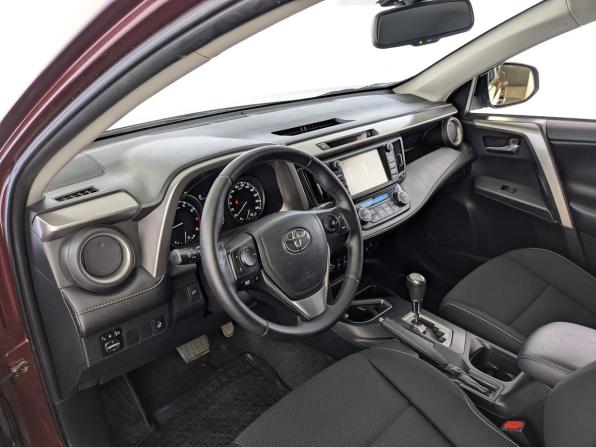 Toyota RAV4 IV (XA40) Рестайлинг с пробегом 2019 года, цена 2 550 000 рублей, 139234 км, внедорожник, Автокод Объявления