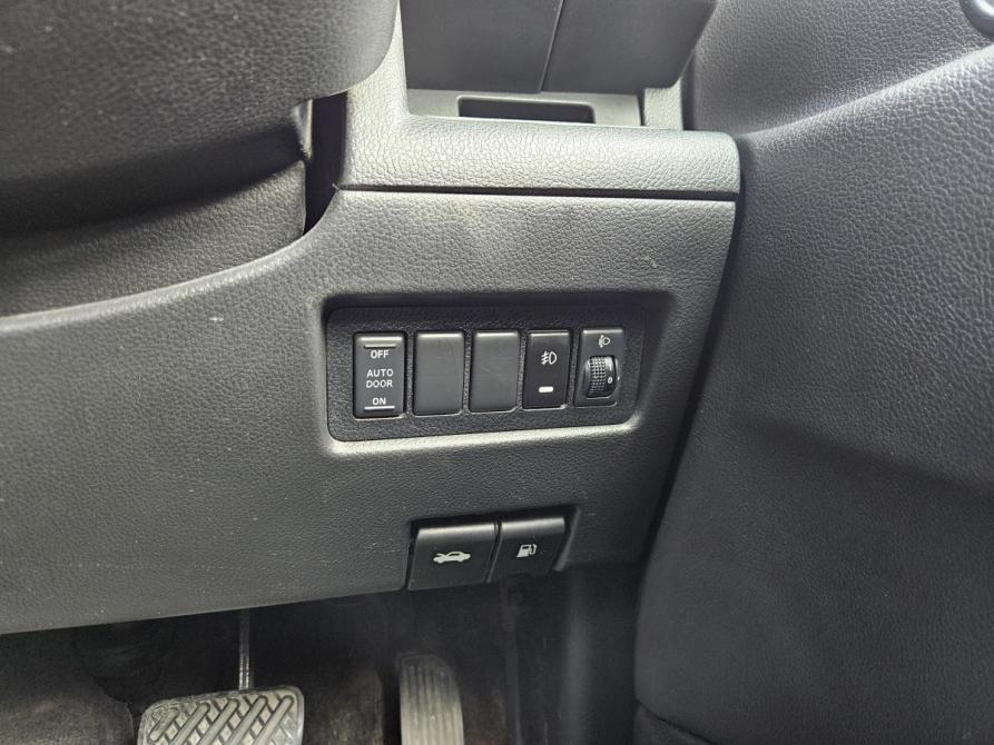 Nissan Serena III (C25) Курган  - изображение 18