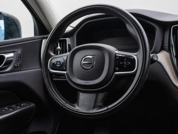 Volvo XC60 II с пробегом 2021 года, цена 2 406 000 рублей, 296117 км, внедорожник, Автокод Объявления