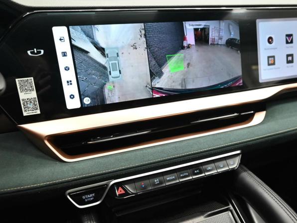Geely Monjaro I с пробегом 2023 года, цена 3 550 000 рублей, 65500 км, внедорожник, Автокод Объявления