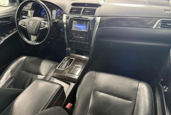 Toyota Camry VII (XV50) Рестайлинг с пробегом 2015 года, цена 1 970 000 рублей, 248929 км, седан, Автокод Объявления