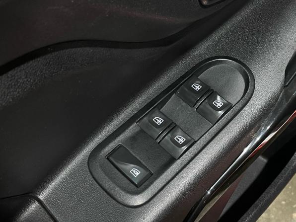 Lada (ВАЗ) XRAY I с пробегом 2016 года, цена 548 000 рублей, 123025 км, хэтчбек, Автокод Объявления