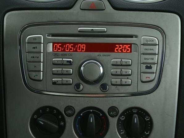 Ford Focus II Рестайлинг с пробегом 2009 года, цена 325 000 рублей, 205800 км, хэтчбек, Автокод Объявления