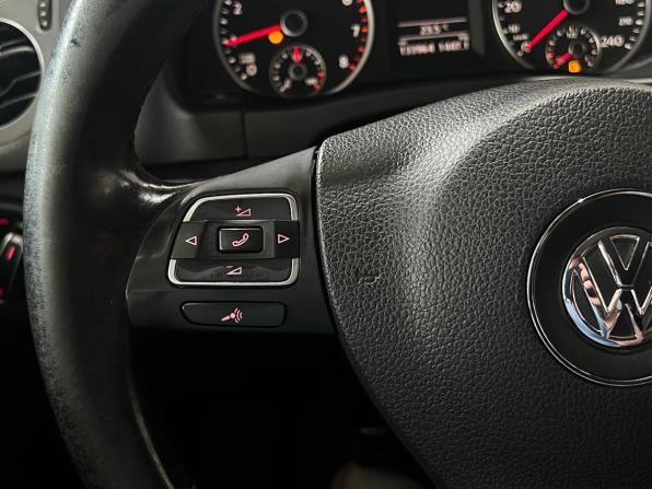 Volkswagen Tiguan I Рестайлинг с пробегом 2012 года, цена 1 300 000 рублей, 133960 км, внедорожник, Автокод Объявления