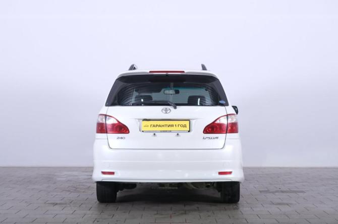 Toyota Ipsum II (M20) Рестайлинг с пробегом 2004 года, цена 1 009 000 рублей, 284500 км, компактвэн, Автокод Объявления
