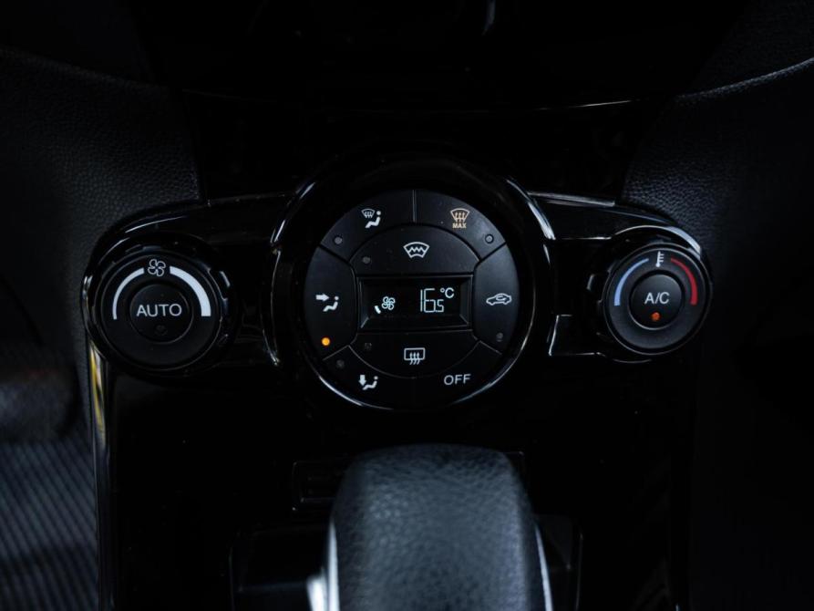 Ford Fiesta Mk6 Рестайлинг Ставрополь  - изображение 15