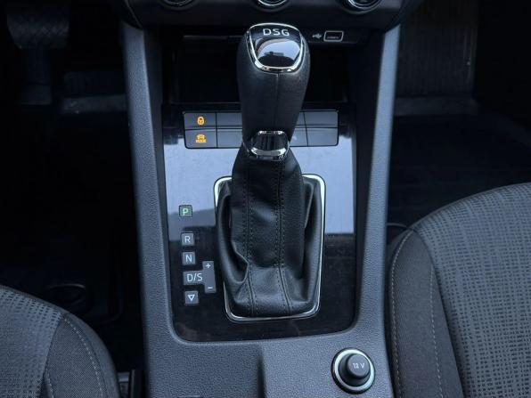 Skoda Octavia III (A7) Рестайлинг с пробегом 2019 года, цена 2 077 000 рублей, 60690 км, лифтбек, Автокод Объявления