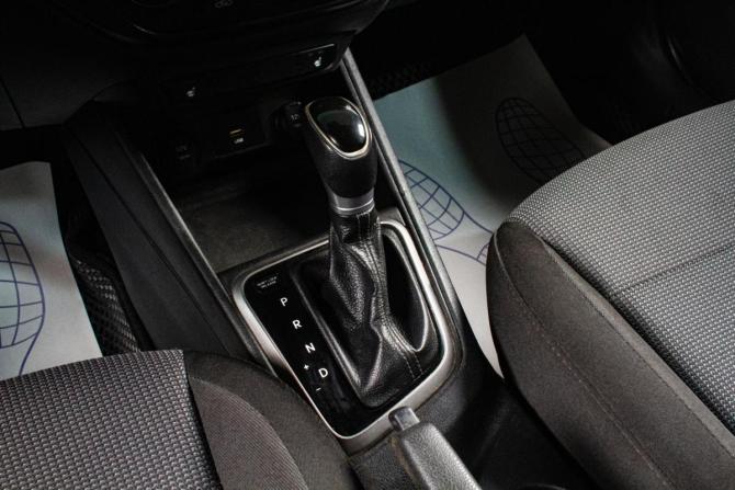 Hyundai Solaris II Рестайлинг с пробегом 2020 года, цена 1 249 000 рублей, 112281 км, седан, Автокод Объявления