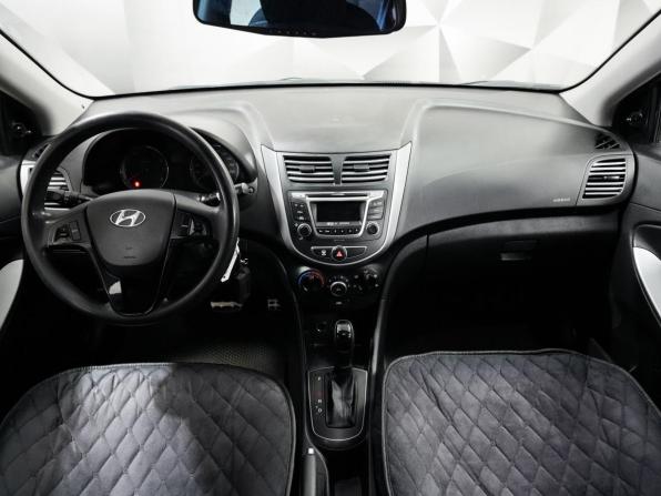 Hyundai Solaris I Рестайлинг с пробегом 2016 года, цена 931 000 рублей, 225000 км, седан, Автокод Объявления