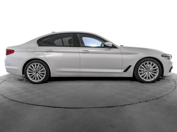 BMW 5 серии VII (G30/G31/G38) с пробегом 2019 года, цена 4 050 000 рублей, 95644 км, седан, Автокод Объявления