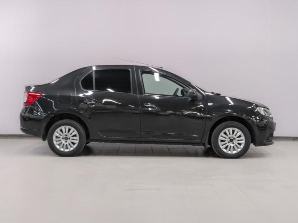 Renault Logan II с пробегом 2017 года, цена 920 000 рублей, 52500 км, седан, Автокод Объявления