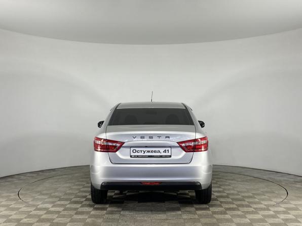 Lada (ВАЗ) Vesta I с пробегом 2022 года, цена 1 050 000 рублей, 100073 км, седан, Автокод Объявления