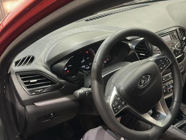 Lada (ВАЗ) Vesta I с пробегом 2018 года, цена 875 000 рублей, 118900 км, универсал, Автокод Объявления