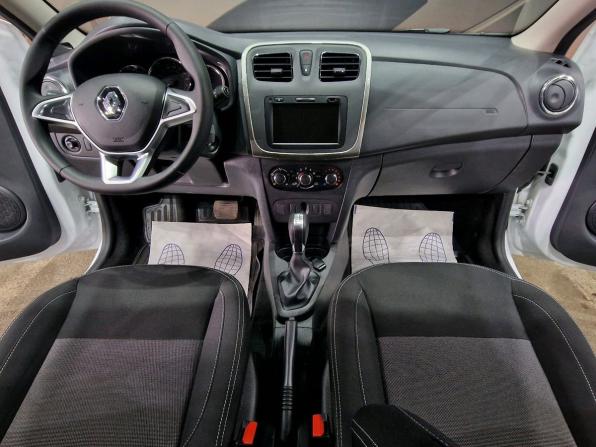 Renault Sandero II Рестайлинг с пробегом 2022 года, цена 1 470 000 рублей, 36083 км, хэтчбек, Автокод Объявления