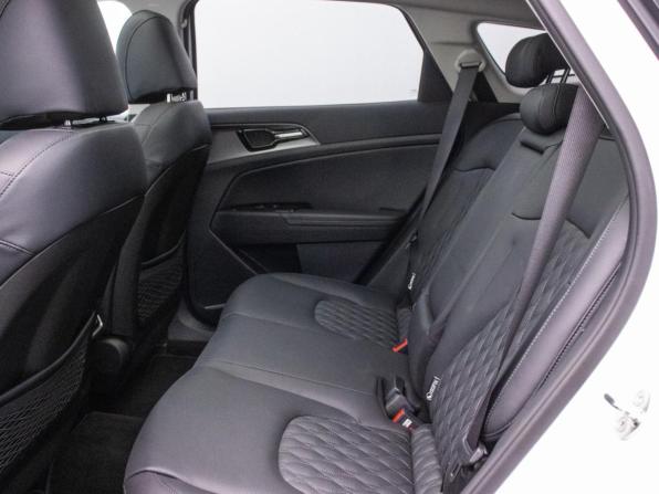 Kia Sportage V с пробегом 2025 года, цена 3 890 000 рублей, 7000 км, внедорожник, Автокод Объявления